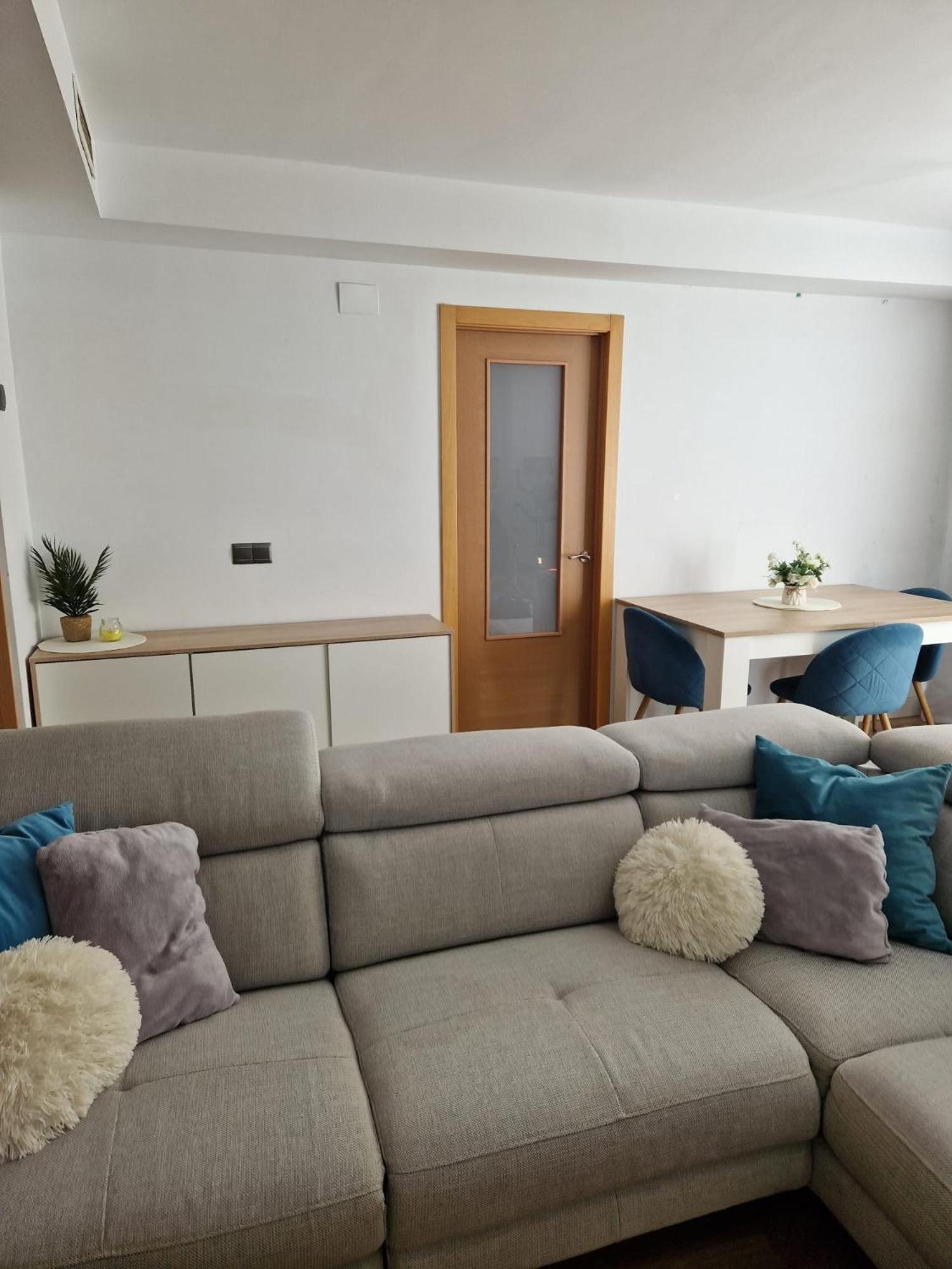 Quarto Com Banheiro Privado Em Apartamento Familiar Alicante Exterior foto